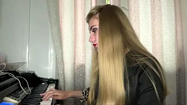 MargariteGibes online show from 07/24/26, 11:25