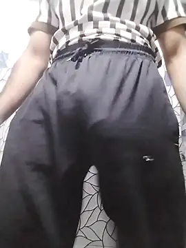 Snapshot of hot_dickbig chatting on 07/22/26, 04:43 hot dickbig online show from 07/22/26, 04:43