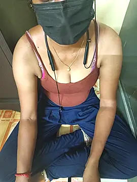Tamil--vani69 online show from 07/22/26, 04:21