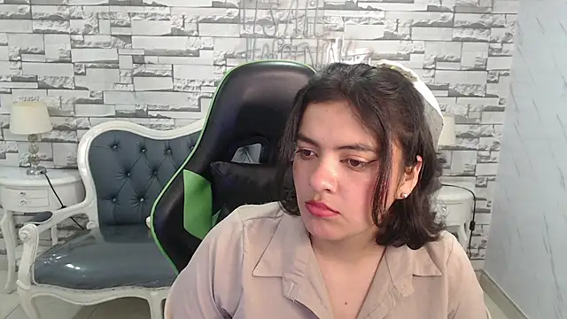 Snapshot of amalia_a chatting on 07/29/26, 12:58 amalia a online show from 07/29/26, 12:58