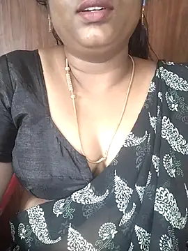 Snapshot of Tamil_hot_Shalini chatting on 07/19/26, 10:08 Tamil hot Shalini online show from 07/19/26, 10:08