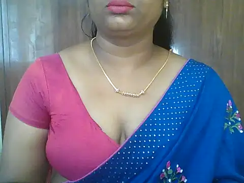 Snapshot of Tamil_hot_Shalini chatting on 07/26/26, 09:16 Tamil hot Shalini online show from 07/26/26, 09:16