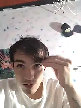 Snapshot of Desmon_maykiin chatting on 07/18/26, 11:52 Desmon maykiin online show from 07/18/26, 11:52