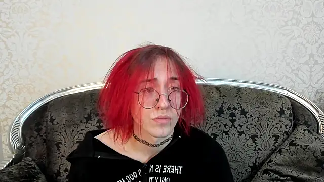 Snapshot of KurtBavys chatting on 07/18/26, 12:20 KurtBavys online show from 07/18/26, 12:20