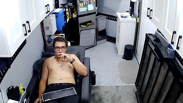 z-moon online show from 07/23/26, 01:08