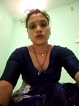 manisapal03 online show from 07/25/26, 09:29