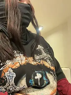 hk1ttyyyyxxx online show from 07/23/26, 04:32