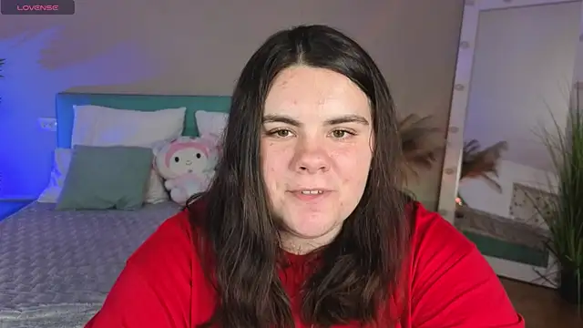 Snapshot of Ukr_Lena chatting on 07/21/26, 11:56 Ukr Lena online show from 07/21/26, 11:56