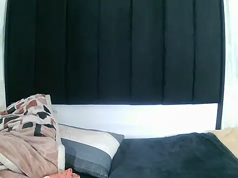MilkBarbie online show from 07/20/26, 12:14