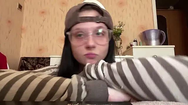 Snapshot of HeatherMiley chatting on 07/25/26, 09:18 HeatherMiley online show from 07/25/26, 09:18