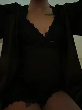 SexxyLexxy699 online show from 08/08/26, 07:32