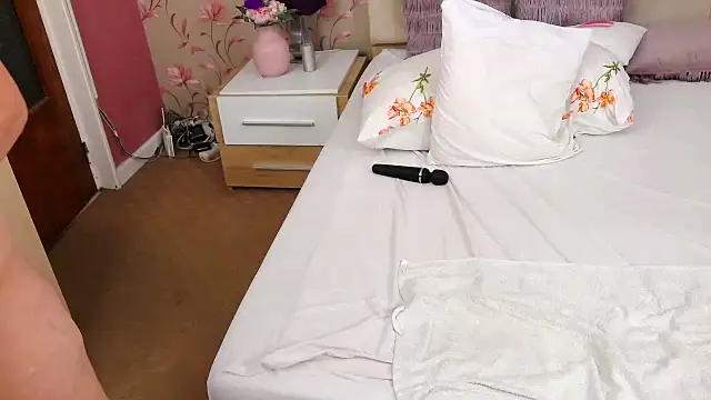 MatureMariah online show from 12/13/24, 04:11