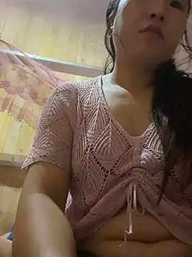 vyanh1 online show from 07/22/26, 10:56