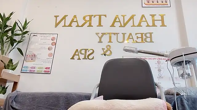 Katy Bae online show from 11/19/25, 04:34