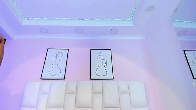 ViolettaQuin online show from 07/29/26, 03:48