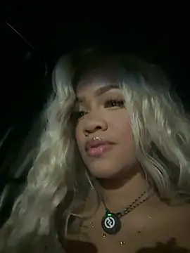 riri brunnete online show from 06/20/26, 04:15