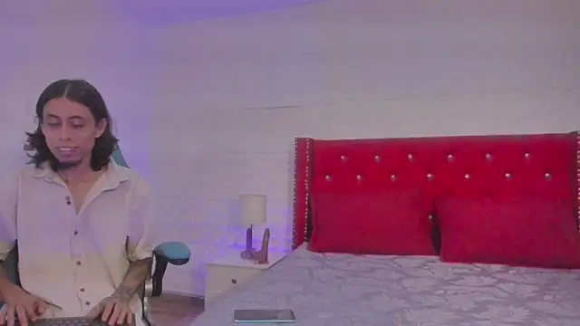 thehappycouple  online show from 07/27/26, 02:57