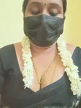 tamil-preethi26 online show from 07/26/26, 04:53
