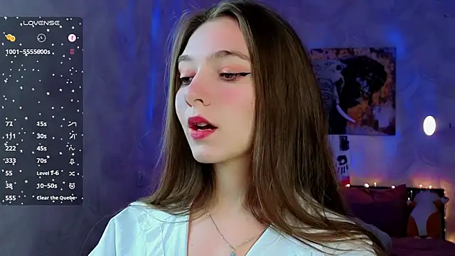 Snapshot of Aura_Lune_ chatting on 07/27/26, 05:09 Aura Lune online show from 07/27/26, 05:09