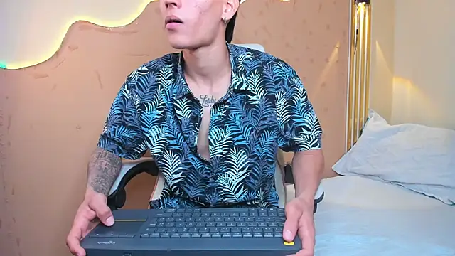 Thiiago xxx online show from 07/26/26, 12:23