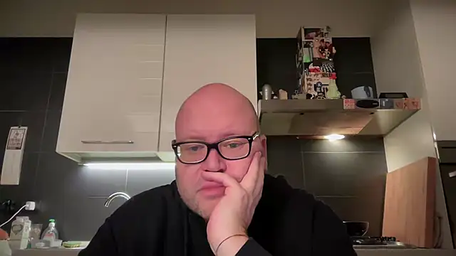 theitalianbear online show from 02/05/25, 08:14