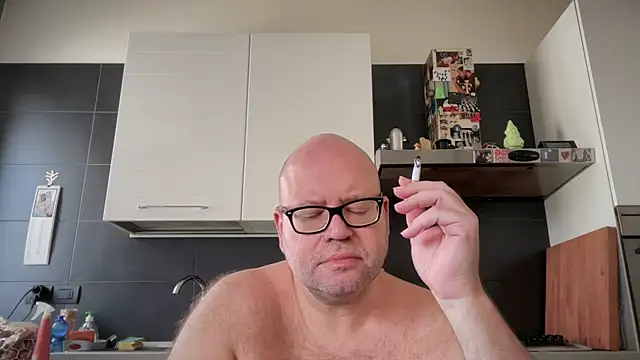 theitalianbear online show from 09/23/25, 11:24