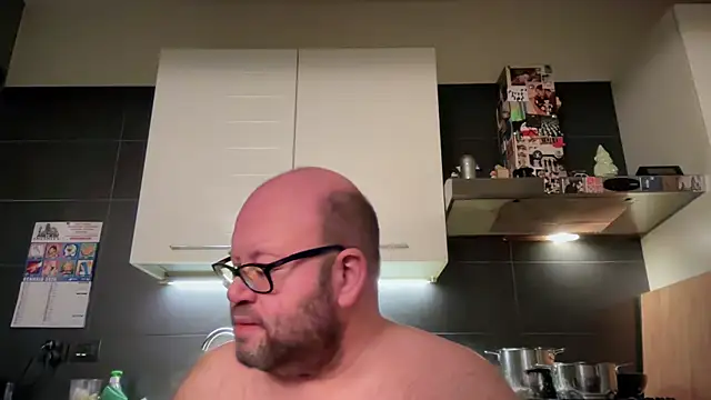 theitalianbear online show from 01/12/26, 04:29