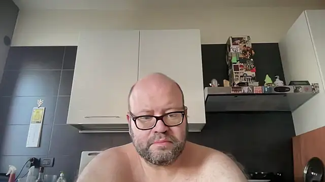 theitalianbear online show from 06/13/26, 05:38