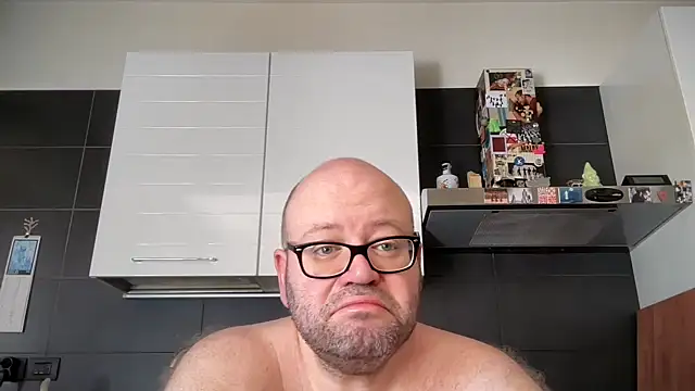 theitalianbear online show from 07/27/26, 08:10