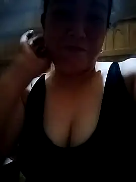 thoconn001  online show from 07/28/26, 02:13