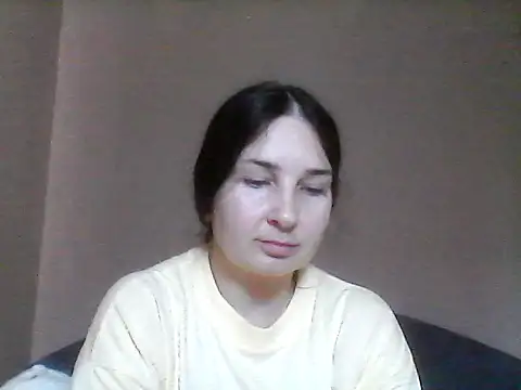 Snapshot of Kirahugme chatting on 08/05/26, 01:58 Kirahugme online show from 08/05/26, 01:58
