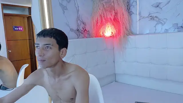 Nucitacouplee online show from 07/27/26, 07:54