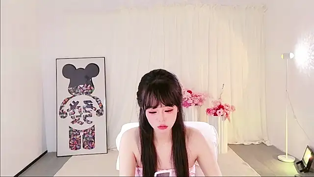 Snapshot of xiaoxie-yes chatting on 07/28/26, 11:17 xiaoxie-yes online show from 07/28/26, 11:17