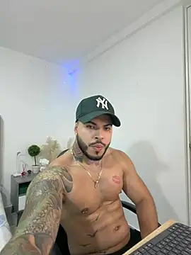 Axel  lopez online show from 07/29/26, 05:38