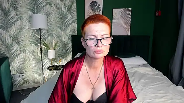 Snapshot of Raven_Channy chatting on 07/31/26, 12:26 Raven Channy online show from 07/31/26, 12:26