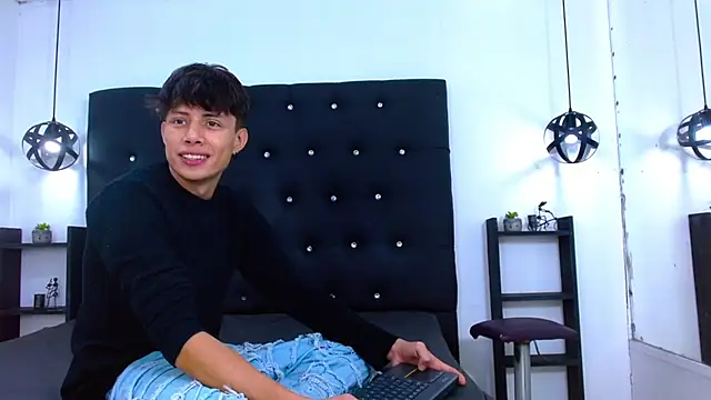 Didy Hard26 online show from 07/28/26, 04:39