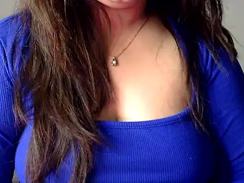 Gujjugirl08 online show from 07/28/26, 08:12
