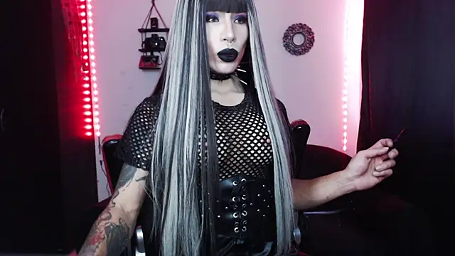 Snapshot of april_simons2 chatting on 01/08/25, 02:56 april simons2 online show from 01/08/25, 02:56