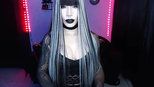 Snapshot of april_simons2 chatting on 01/17/25, 08:56 april simons2 online show from 01/17/25, 08:56