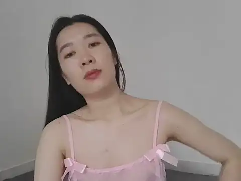Snapshot of Junbee chatting on 07/30/26, 05:17 Junbee online show from 07/30/26, 05:17