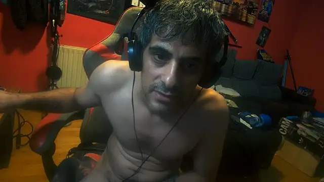 Snapshot of morenoxxx7 chatting on 07/30/26, 11:59 morenoxxx7 online show from 07/30/26, 11:59