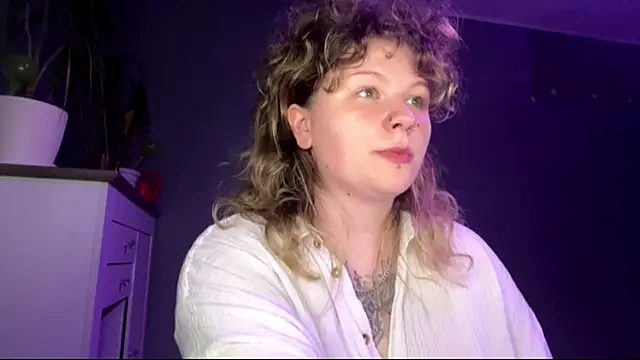 AlinaSexyTeen online show from 07/30/26, 11:48