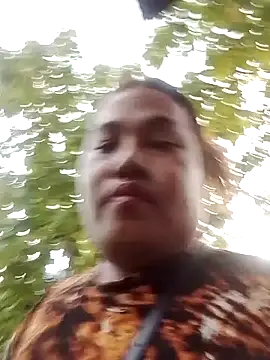 Snapshot of Andrea0414 chatting on 12/29/24, 09:17 Andrea0414 online show from 12/29/24, 09:17