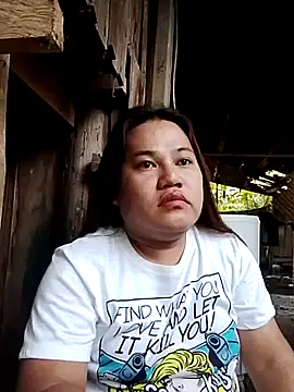 Snapshot of Andrea0414 chatting on 03/18/25, 10:48 Andrea0414 online show from 03/18/25, 10:48