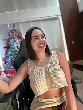 Snapshot of HannaBeckett chatting on 12/08/24, 03:24 HannaBeckett online show from 12/08/24, 03:24