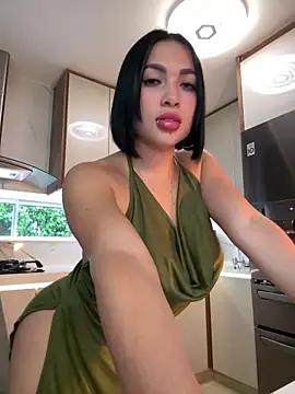 Snapshot of HannaBeckett chatting on 03/08/25, 09:29 HannaBeckett online show from 03/08/25, 09:29