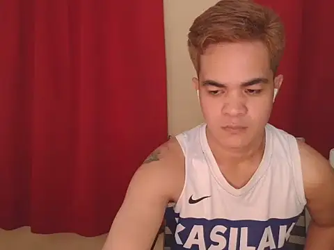 Snapshot of mike_jm chatting on 10/08/25, 07:17 mike jm online show from 10/08/25, 07:17