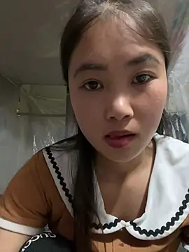 Snapshot of Dovia-sy chatting on 08/03/26, 01:59 Dovia-sy online show from 08/03/26, 01:59