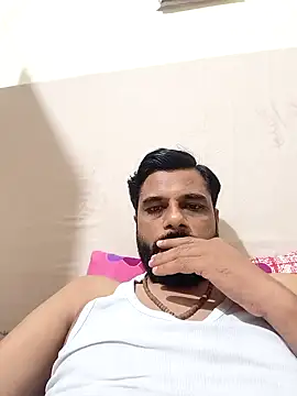 Snapshot of Raj_marathi143 chatting on 08/03/26, 04:11 Raj marathi143 online show from 08/03/26, 04:11