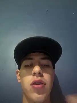 Alanjimenezz online show from 08/06/26, 06:37